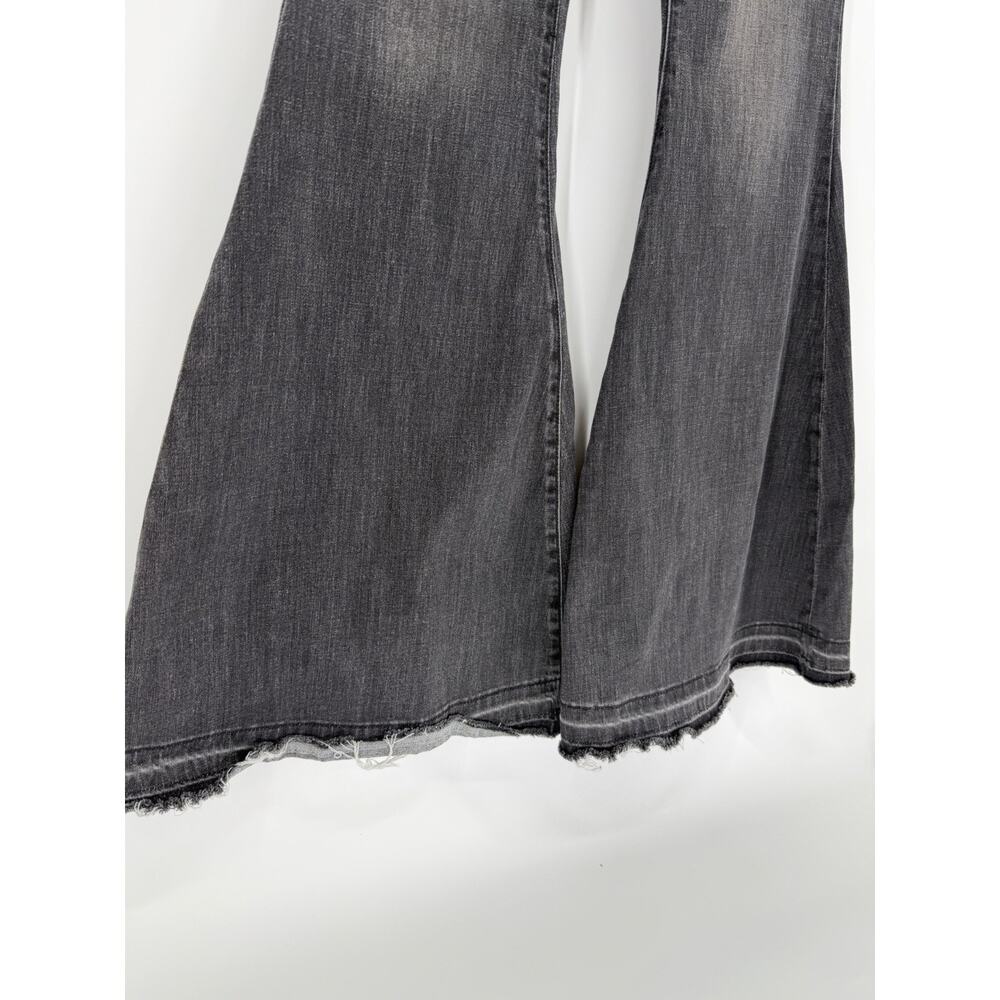 FREE PEOPLE IRREPLACEABLE FLARE Sz 29 Faded Black Button Fly High Waisted Jeans - Picture 3 of 8